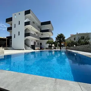 Ruci Apart-hotel