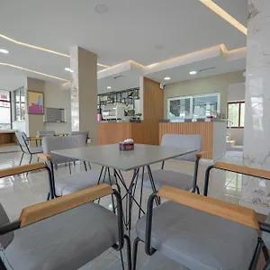 3* Otel Kroi